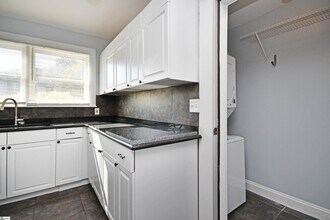 204 Parkins Mill Rd in Greenville, SC - Building Photo - Building Photo