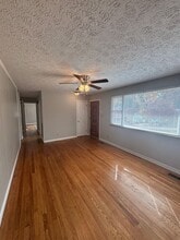 5600 Paula Rd NE in Knoxville, TN - Building Photo - Building Photo