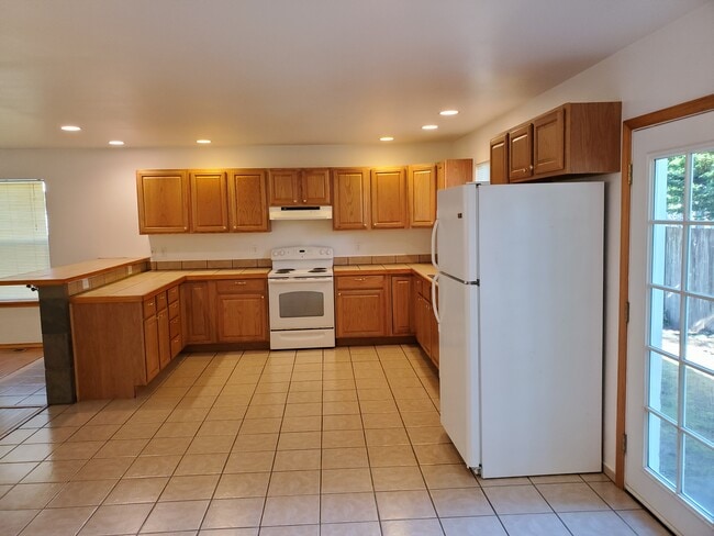 6442 Shire Estate Pl NE in Bremerton, WA - Building Photo - Building Photo