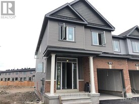 219 Bandelier Way in Ottawa, ON - Building Photo