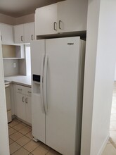 6239 W 24th Ave, Unit 1 in Hialeah, FL - Foto de edificio - Building Photo