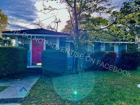 1733 Mc Millan St in Jacksonville, FL - Building Photo