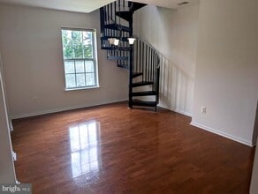 204 River Birch Cir in Kennett Square, PA - Building Photo - Building Photo