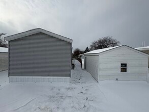 1971 Winter Park Dr in Ankeny, IA - Foto de edificio - Building Photo