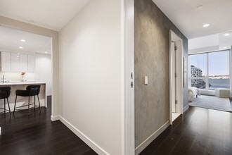 150 Seaport Blvd, Unit 1 in Boston, MA - Building Photo - Building Photo