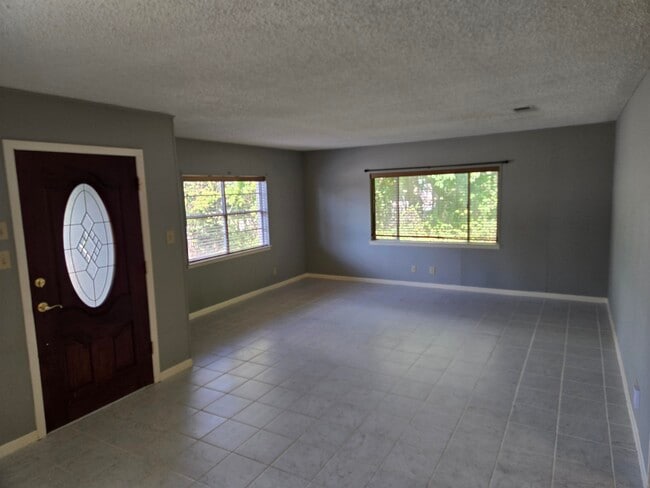 410 E Main St in Llano, TX - Building Photo - Building Photo