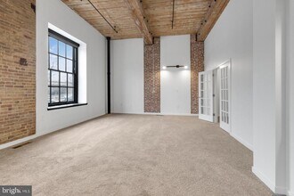 303 Vine St-Unit -106 in Philadelphia, PA - Building Photo - Building Photo
