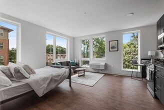 Marko Apartments in Minneapolis, MN - Building Photo - Building Photo