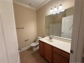 185 Gallery Dr in Spring Lake, NC - Building Photo - Building Photo