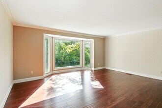 5130 Provincial Dr in Bloomfield Township, MI - Building Photo - Building Photo