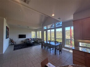6705 Fort Davis Cove in Austin, TX - Building Photo - Building Photo