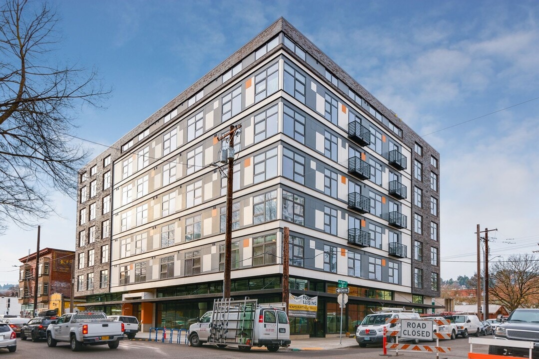 Derby Slabtown in Portland, OR - Foto de edificio