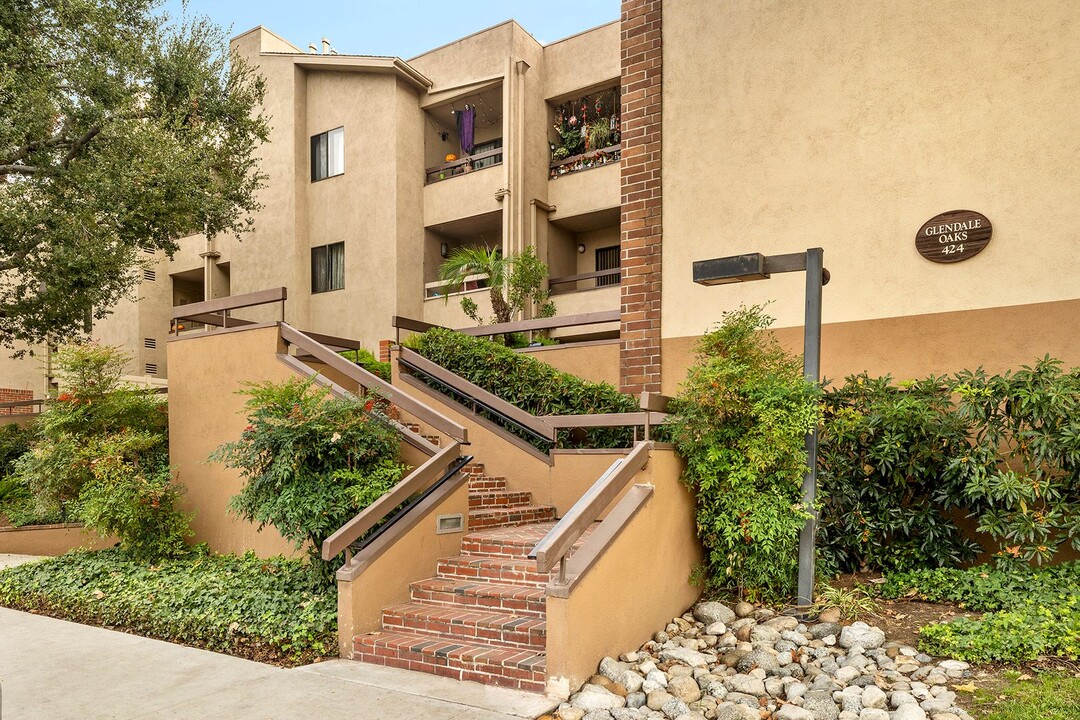 424 Oak St in Glendale, CA - Building Photo