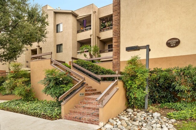 property at 424 Oak St