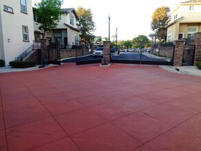 15332 Ashley Ct in Whittier, CA - Foto de edificio - Building Photo