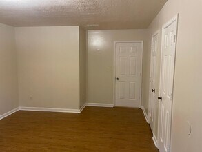 2610 Golfview Terrace SE in Conyers, GA - Building Photo - Building Photo
