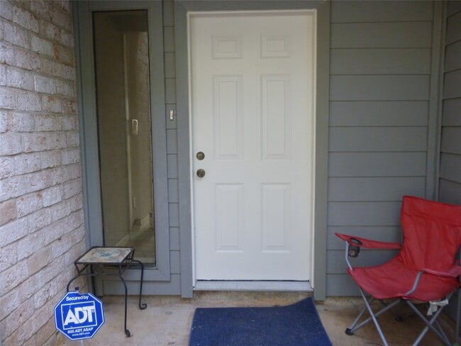 property at 2822 Mesquite Dr