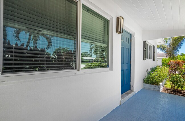201 W Ocean Ave in Boynton Beach, FL - Building Photo - Building Photo