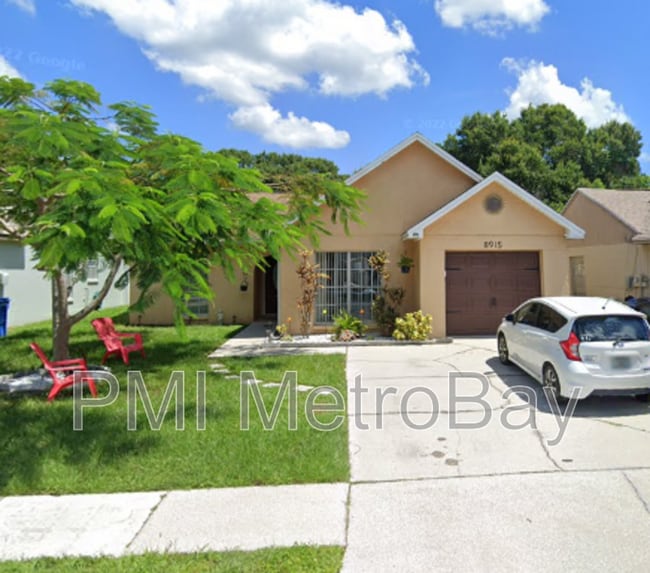 property at 8915 Camino Villa Blvd