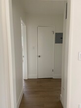 5322 Virginia Ave in Los Angeles, CA - Building Photo - Building Photo