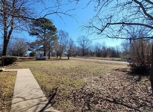 415641 E 1094 Rd in Checotah, OK - Building Photo - Building Photo