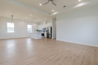 4206 Mason Dr in Galveston, TX - Building Photo - Building Photo