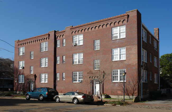 Hampton Crest in Portsmouth, VA - Building Photo - Building Photo