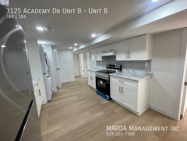 property at 3125 Academy Dr