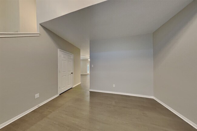 131 Lissa Ln in Sugar Land, TX - Building Photo - Building Photo