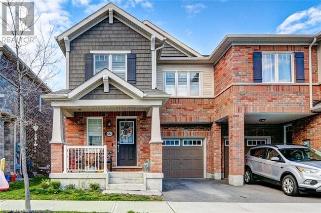 682 Laking Terrace