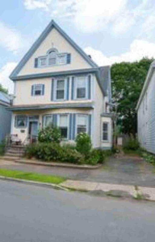 property at 130 6th Ave