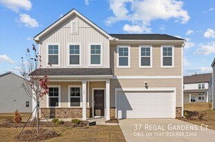 37 Regal Gdns Ct in Angier, NC - Building Photo