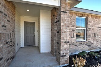 13806 Whisper Bnd in San Antonio, TX - Building Photo - Building Photo