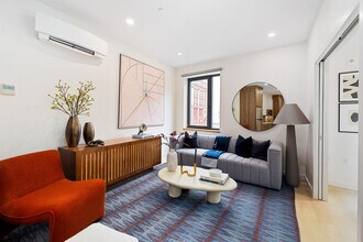 The Oxford Lynn in Lynn, MA - Foto de edificio - Interior Photo