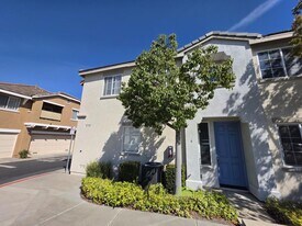 1439 Trouville Ln in Chula Vista, CA - Building Photo