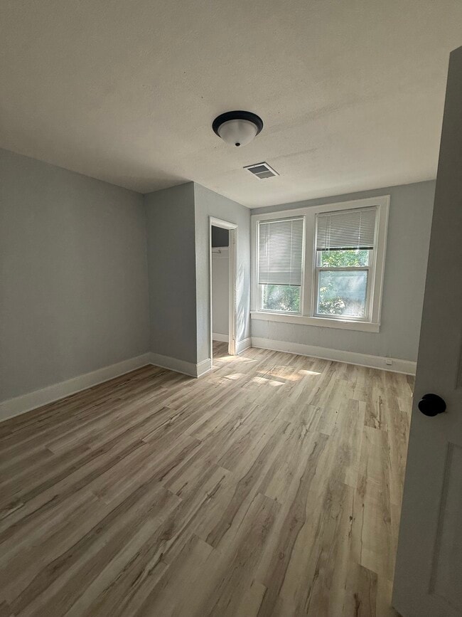 414 N Wayne Ave in Cincinnati, OH - Building Photo - Building Photo