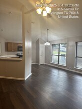 315 Kalmia Dr in Arlington, TX - Building Photo - Building Photo