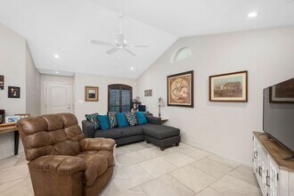 1515 N Jackson Rd in Edinburg, TX - Building Photo - Building Photo