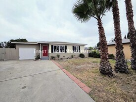 13418 Lynne Dr in Garden Grove, CA - Building Photo