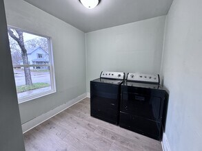 110 2nd Ave NE in Aberdeen, SD - Building Photo - Building Photo