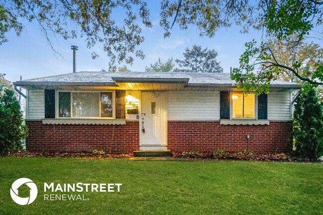 property at 1428 Burnley Square S