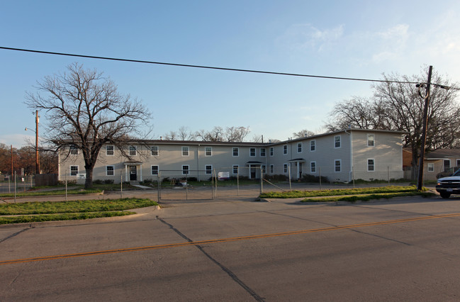 601 E 6th St in Irving, TX - Building Photo - Building Photo