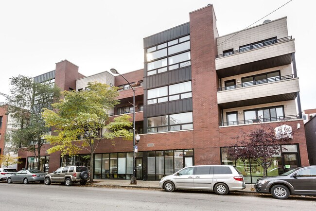 property at 1830 N Milwaukee Ave