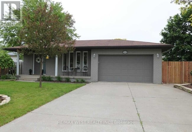 property at 13050 St Thomas St