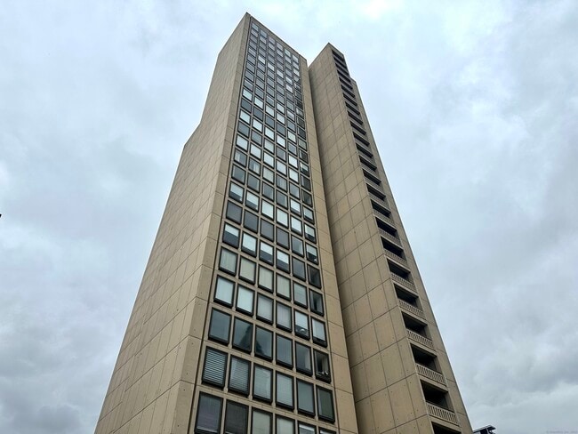 property at 1 Gold St