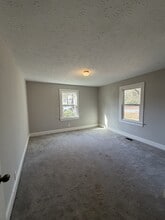 530 N Mulberry St in Statesville, NC - Building Photo - Building Photo