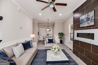 960 N Grand Ave NW in Atlanta, GA - Building Photo - Building Photo