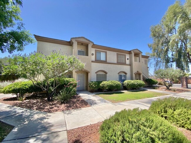 property at 3400 Cabana Dr