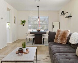 8513 Kansas River Dr in Austin, TX - Building Photo - Building Photo