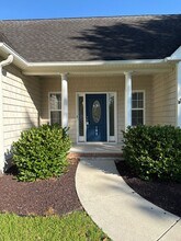 104 Bogey Ct in Hampstead, NC - Building Photo - Building Photo